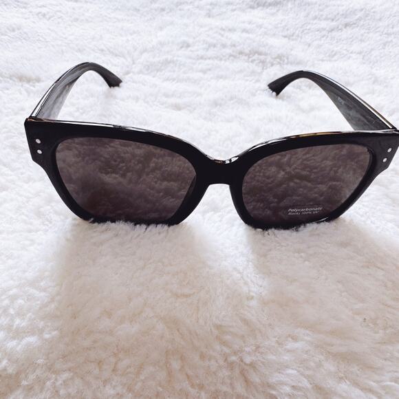 Jack Black Square Sunglasses - Picture 4 of 13